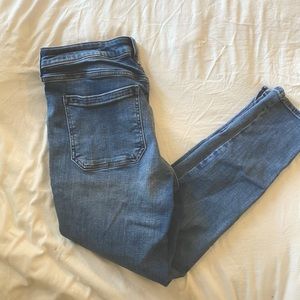 Old Navy Rockstar Super Skinny Jeans